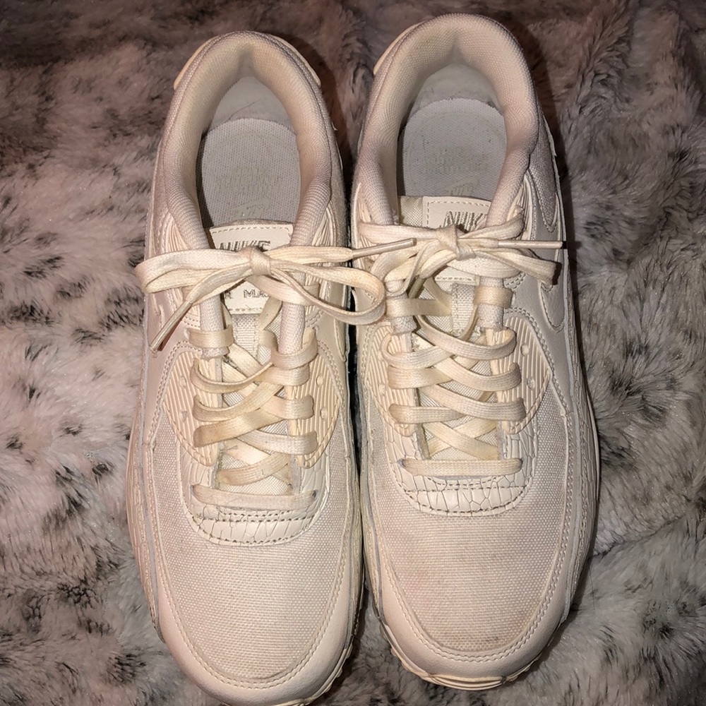 Nike Women’s Air Max